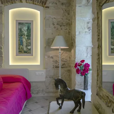 Avli Lounge Otel