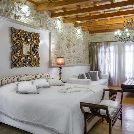 Avli Lounge Otel